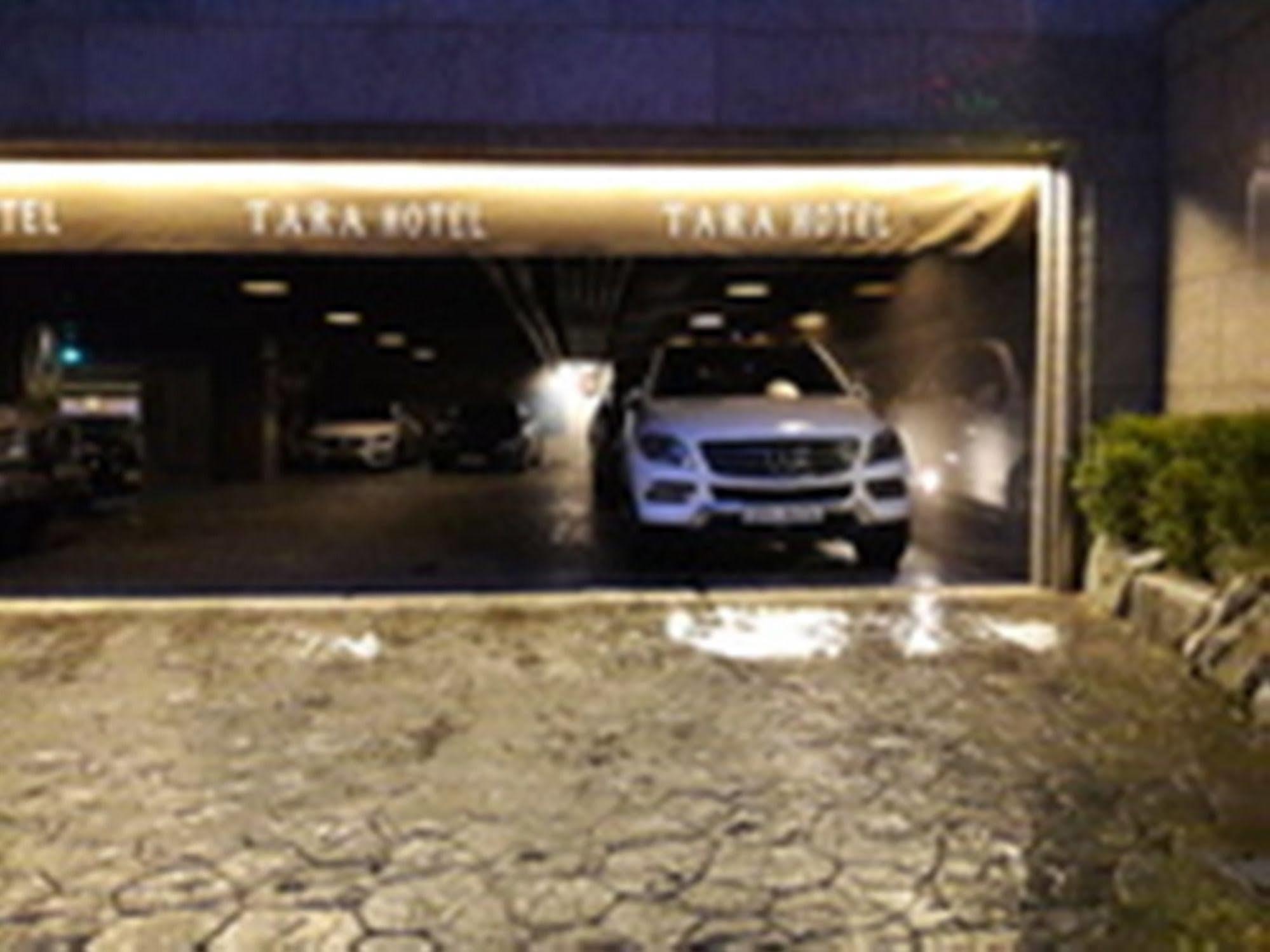 Tara Hotel Seoul Exteriör bild